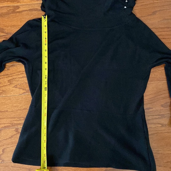 Cato Black over the shoulder sweater- size Large - Picture 9 of 9